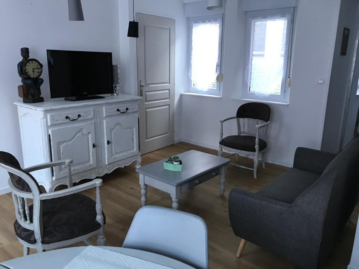 Le Saint Pierre Apartment Roye  Exterior photo