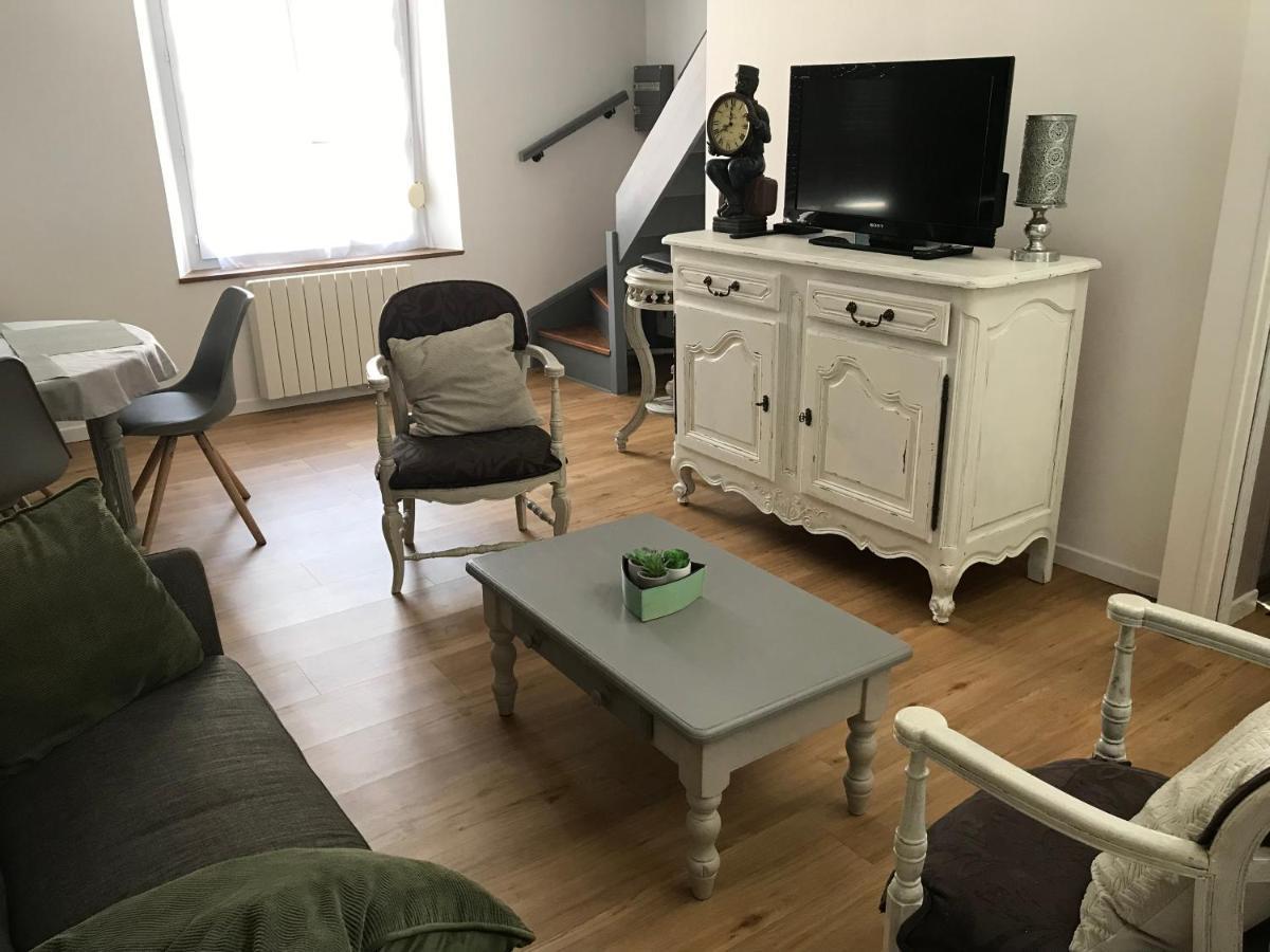 Le Saint Pierre Apartment Roye  Exterior photo