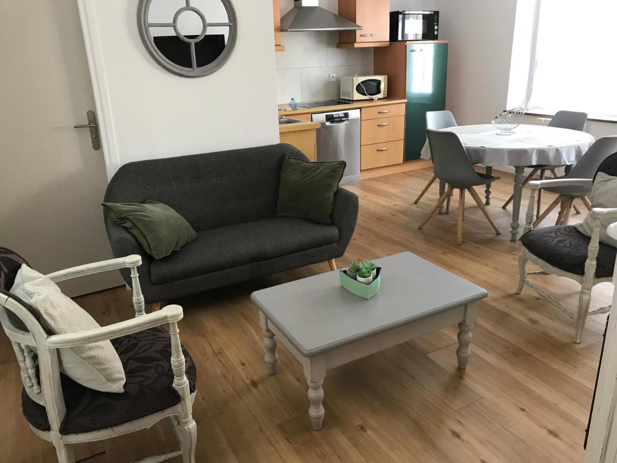 Le Saint Pierre Apartment Roye  Exterior photo